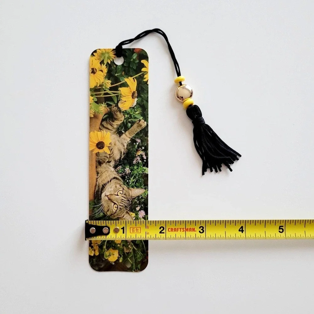 Vintage 90s Tabby Cat Bookmark flower garden beaded Koren Trygg 1996 KB0-13544
